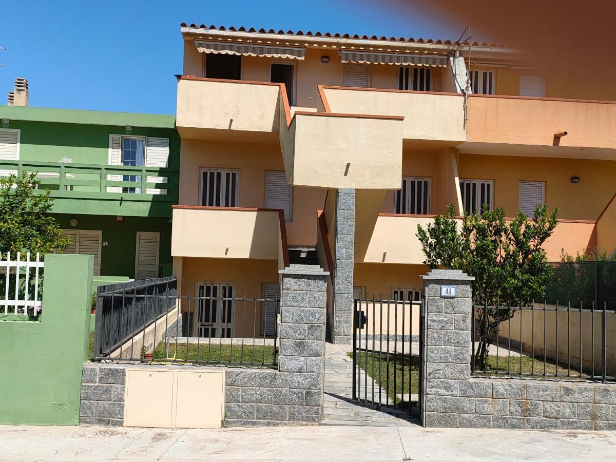Oasy2 Apartamento Villasimius Exterior foto