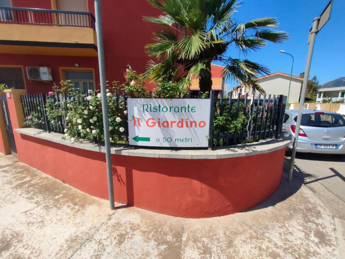 Oasy2 Apartamento Villasimius Exterior foto